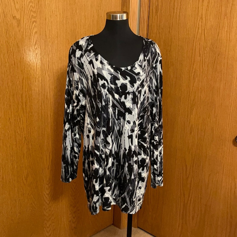 Beautiful size 3X top!